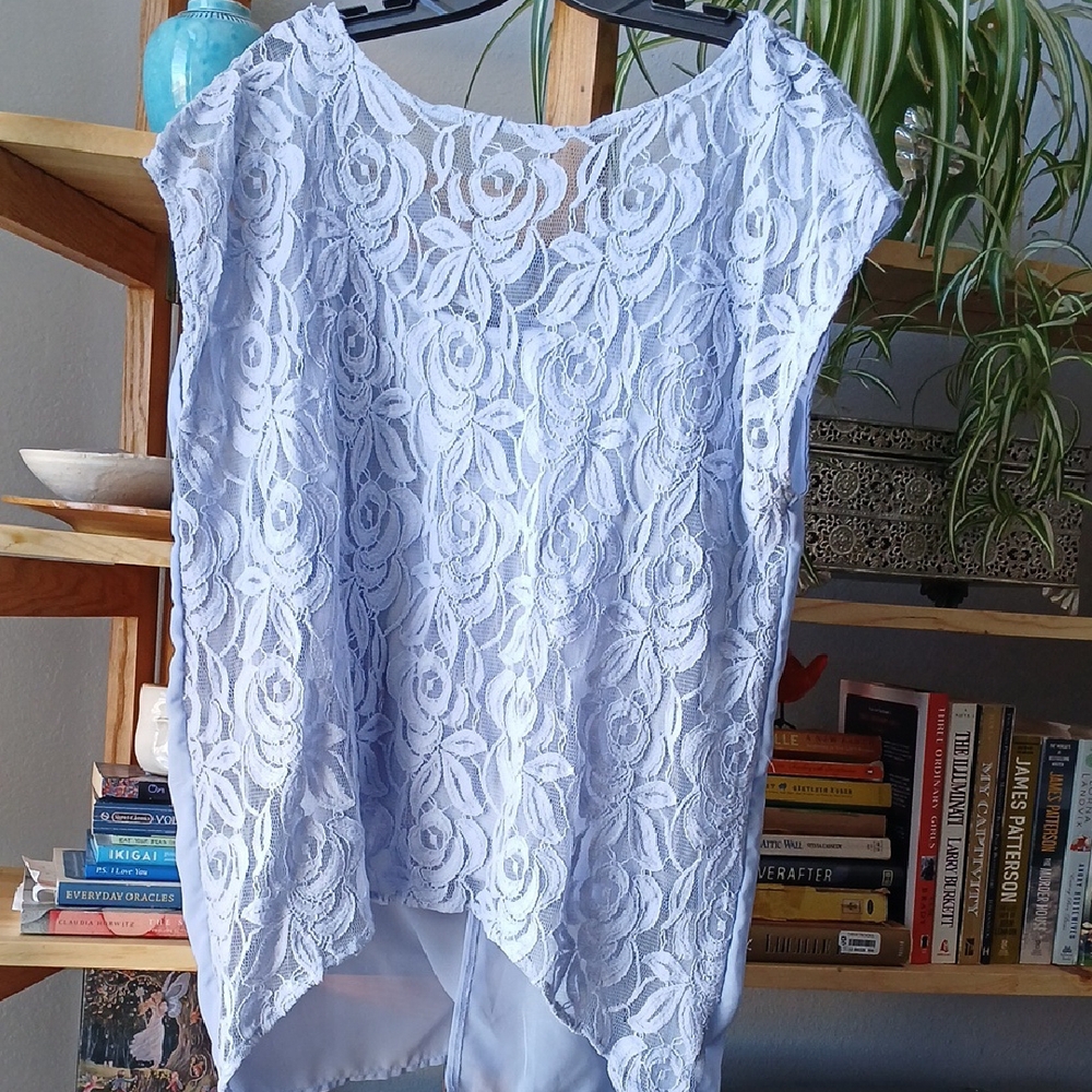 Apt. 9 Asymmetrical Sleeveless Blouse in White and Blue
